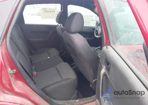 2011 Ford Focus Se z USA, uszkodzony, nr VIN 1FAHP3FN4BW116150